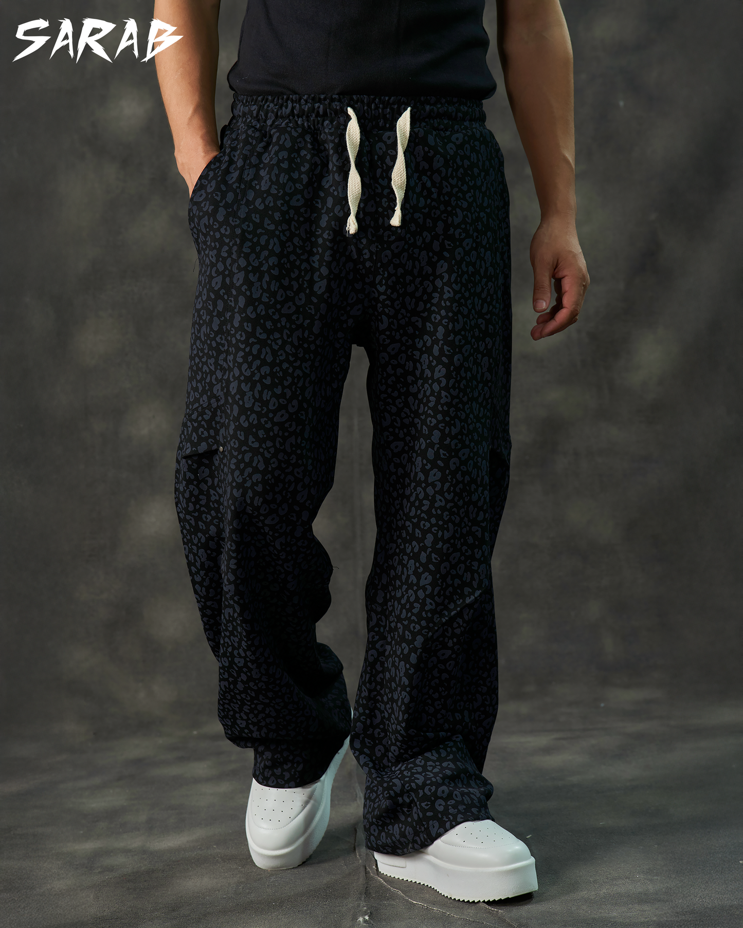 Tiger baggy pants